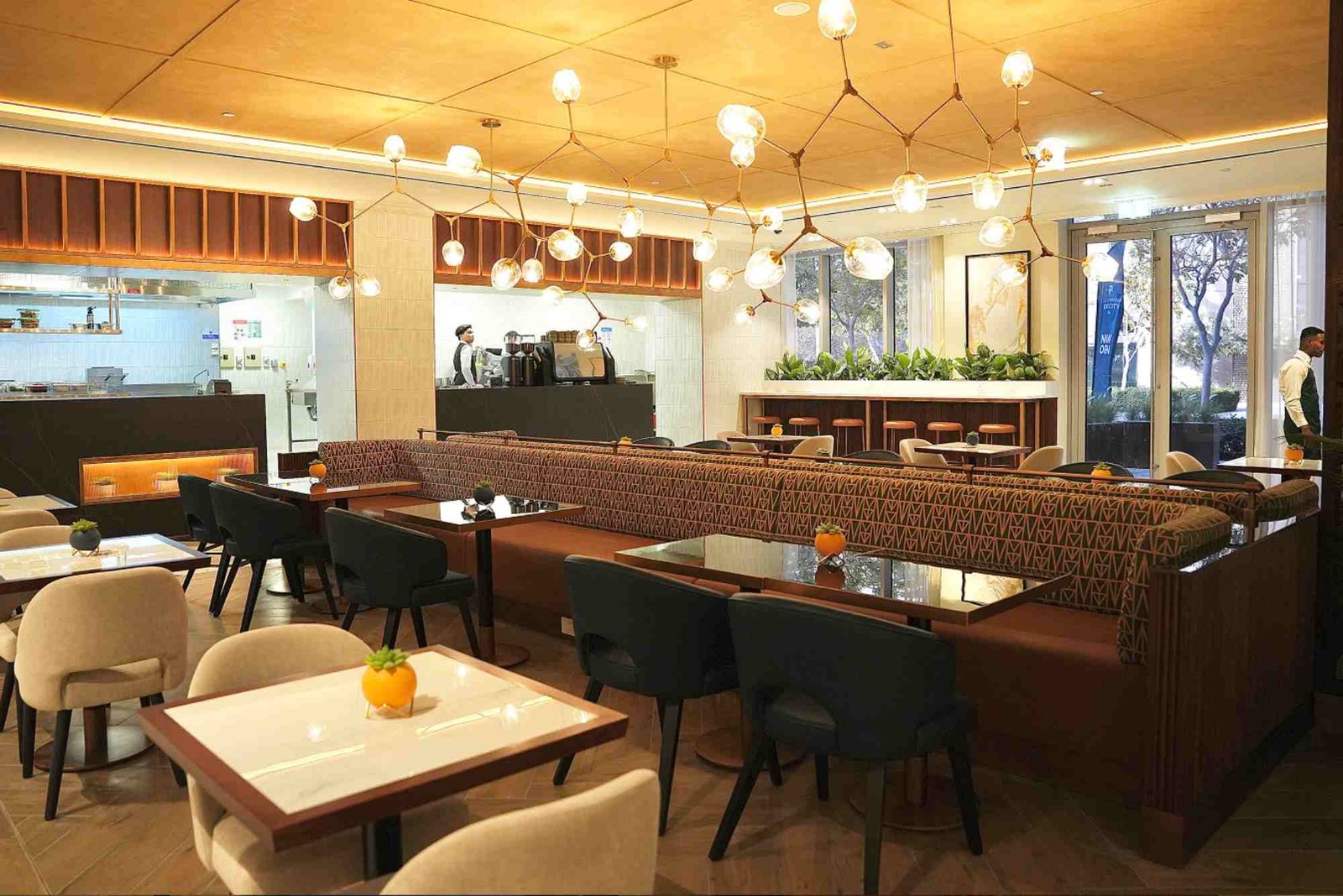 How to Increase Footfall in Dubai Restaurants?